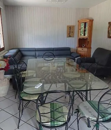 Charmante Maison Blanche * Saint-Maurice-sur-Moselle